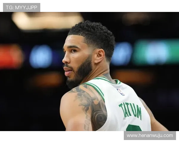 杰伦布朗称赞米诺特表现出色期待其在稳定性上持续进步